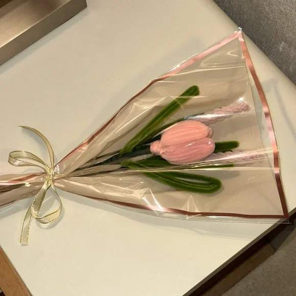 Pink Tulip Flower Bouquet - Picture 4 of 4